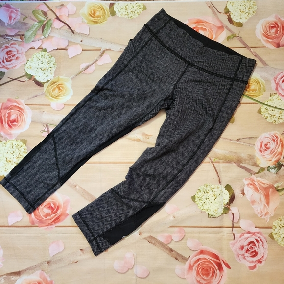 Lululemon pace rival crop - Picture 2 of 6